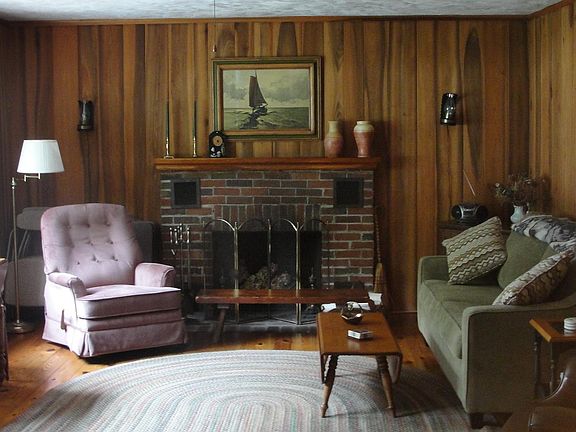 New sofa bed in the great room.