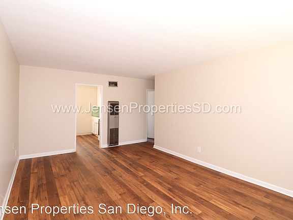 2nd image of 7392 University Ave