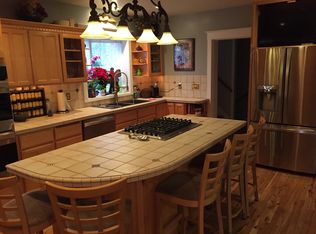 620 N J St, Tacoma, WA 98403