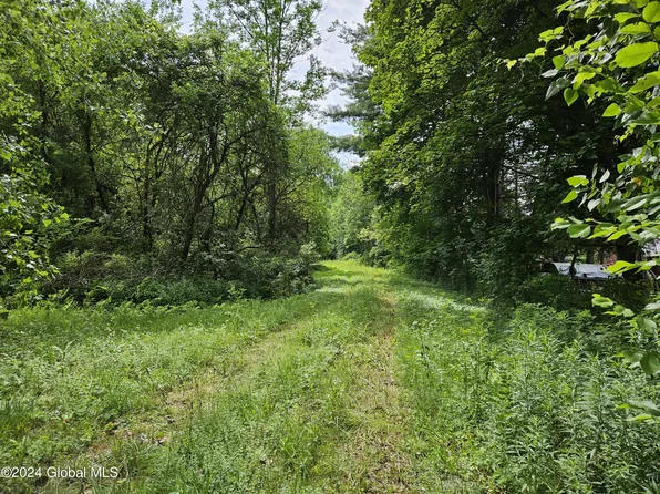 L93.1 Jockey Street, Ballston Lake, NY 12019