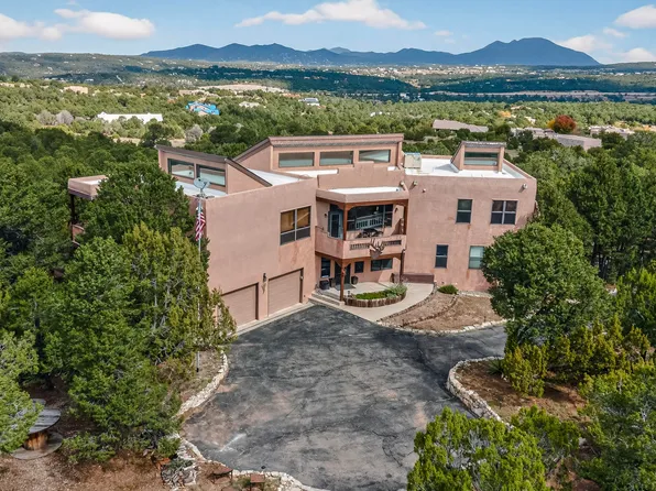 27 Paseo De Paz, Tijeras, NM 87059