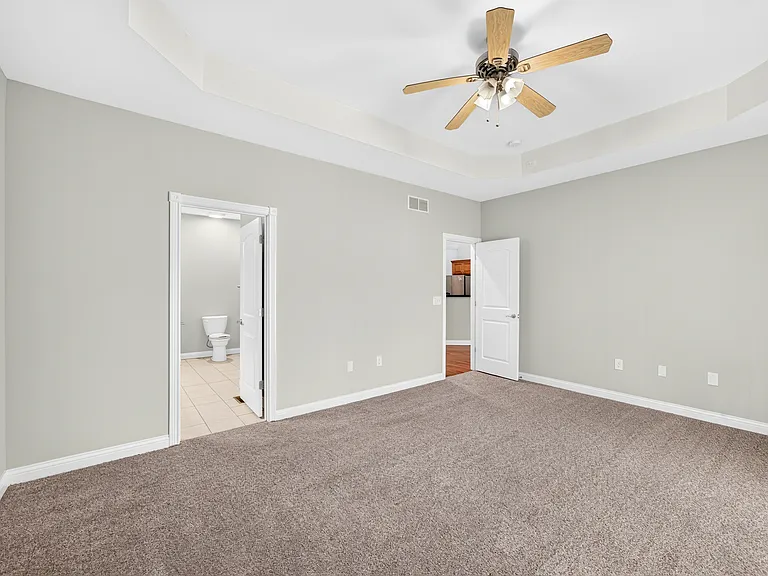 First Floor Owners Suite