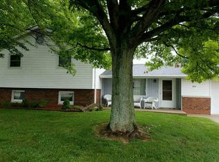 514 E Highland Ave, Washington, IN 47501