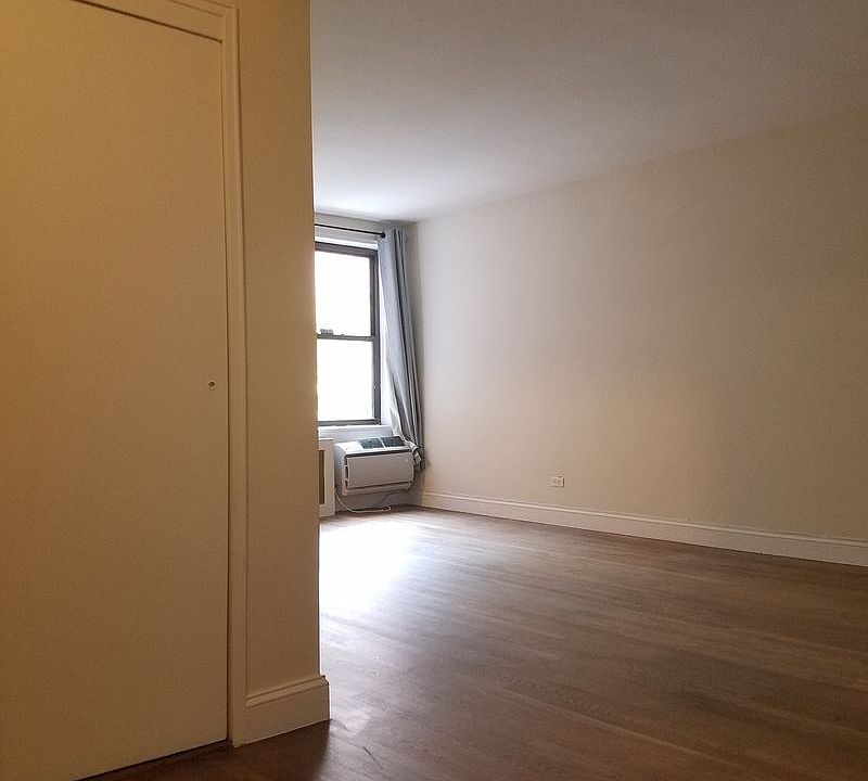 1st image of 445 E 77th St APT 5A