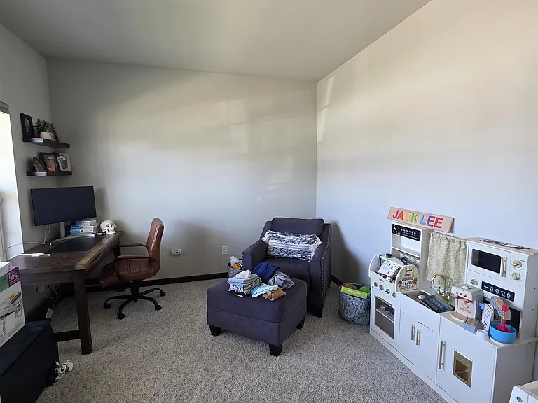 9933 Cape Silver Way — Photo 4