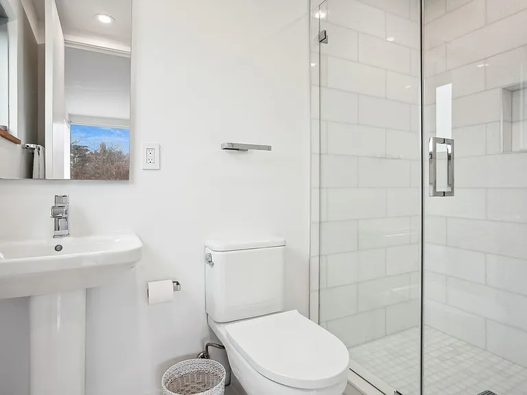 12 Burnetts Cove Rd — Photo 30