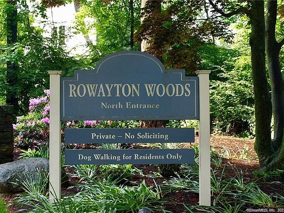 2nd image of 26 Rowayton Woods Dr Unit 26