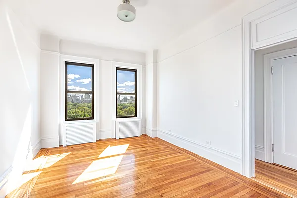 Rented by Brown Harris Stevens | media 9