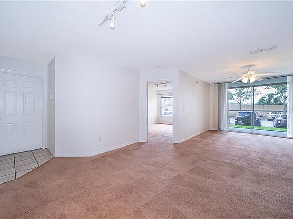 4th image of 7511 Seurat St #10101