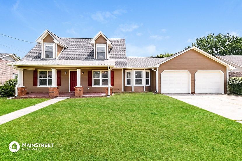 1st image of 3955 Cypress St
