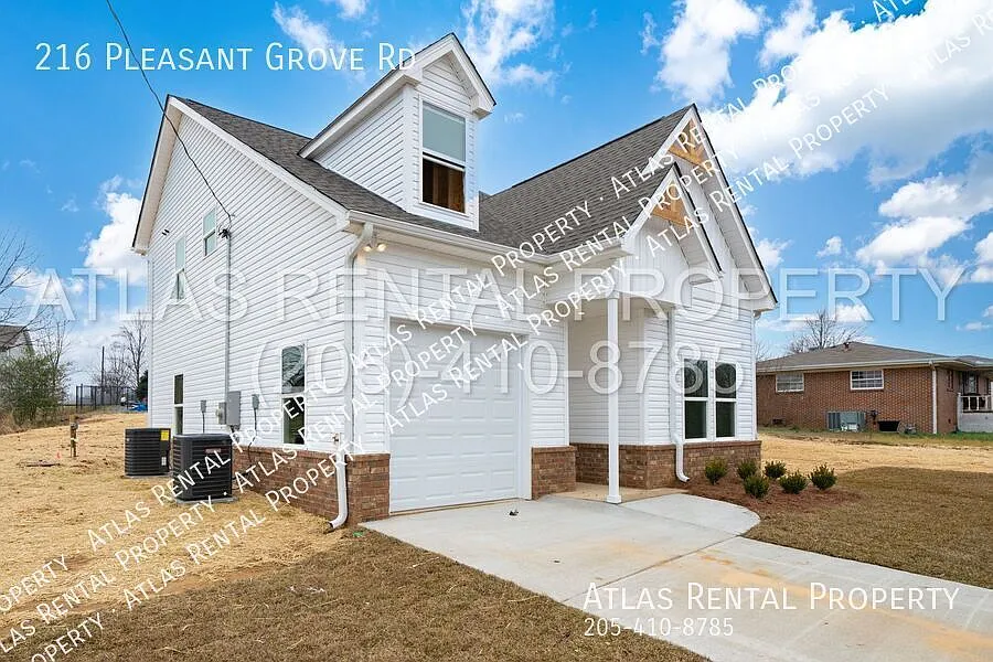 Stylish Split-Level Home in Pleasant Grove Garage, Appliances Included & Ready for You! — Photo 3