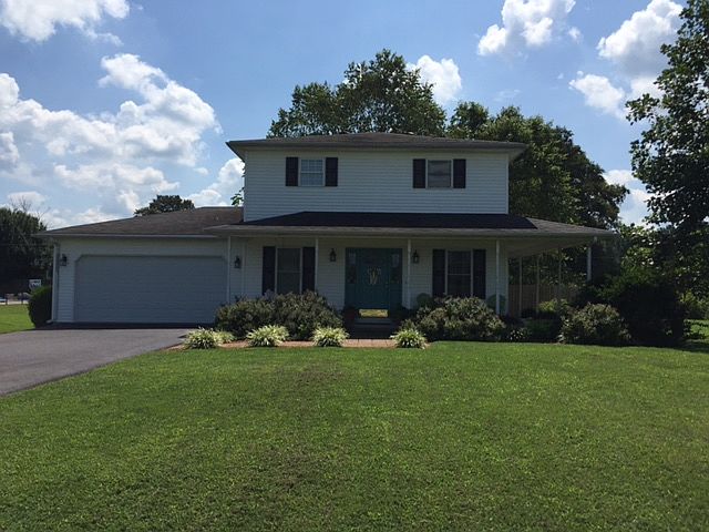 1st image of 152 Golden Pond Cir