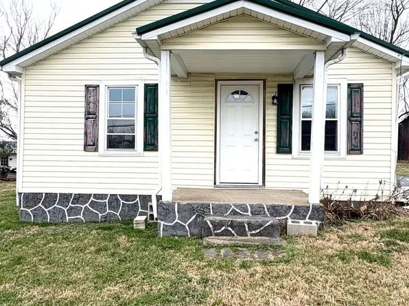 608 N 9th St, Scottsville, KY 42164