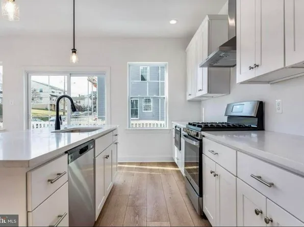 434 Hurst St, Bridgeport, PA 19405