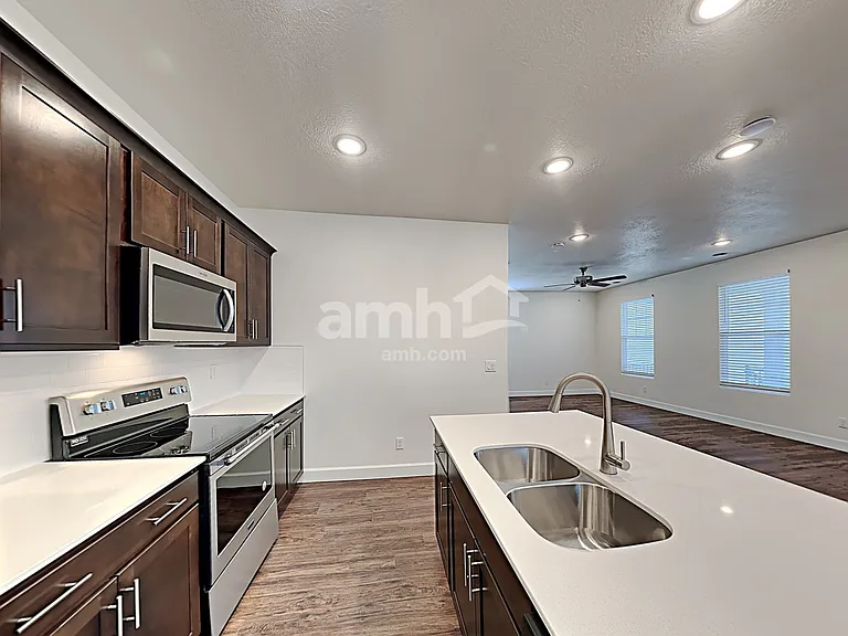 11082 S Blue Bayou Dr — Photo 3