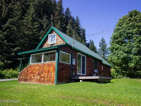 300 1st Ave, Seward, AK 99664