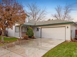 7574 W Solano Dr, Boise, ID 83704