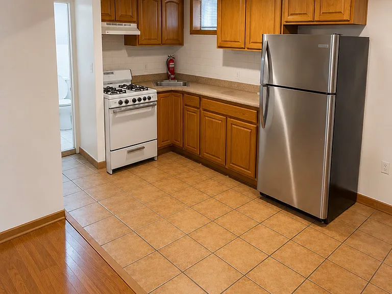 135 Westminster Pl #1 — Photo 2