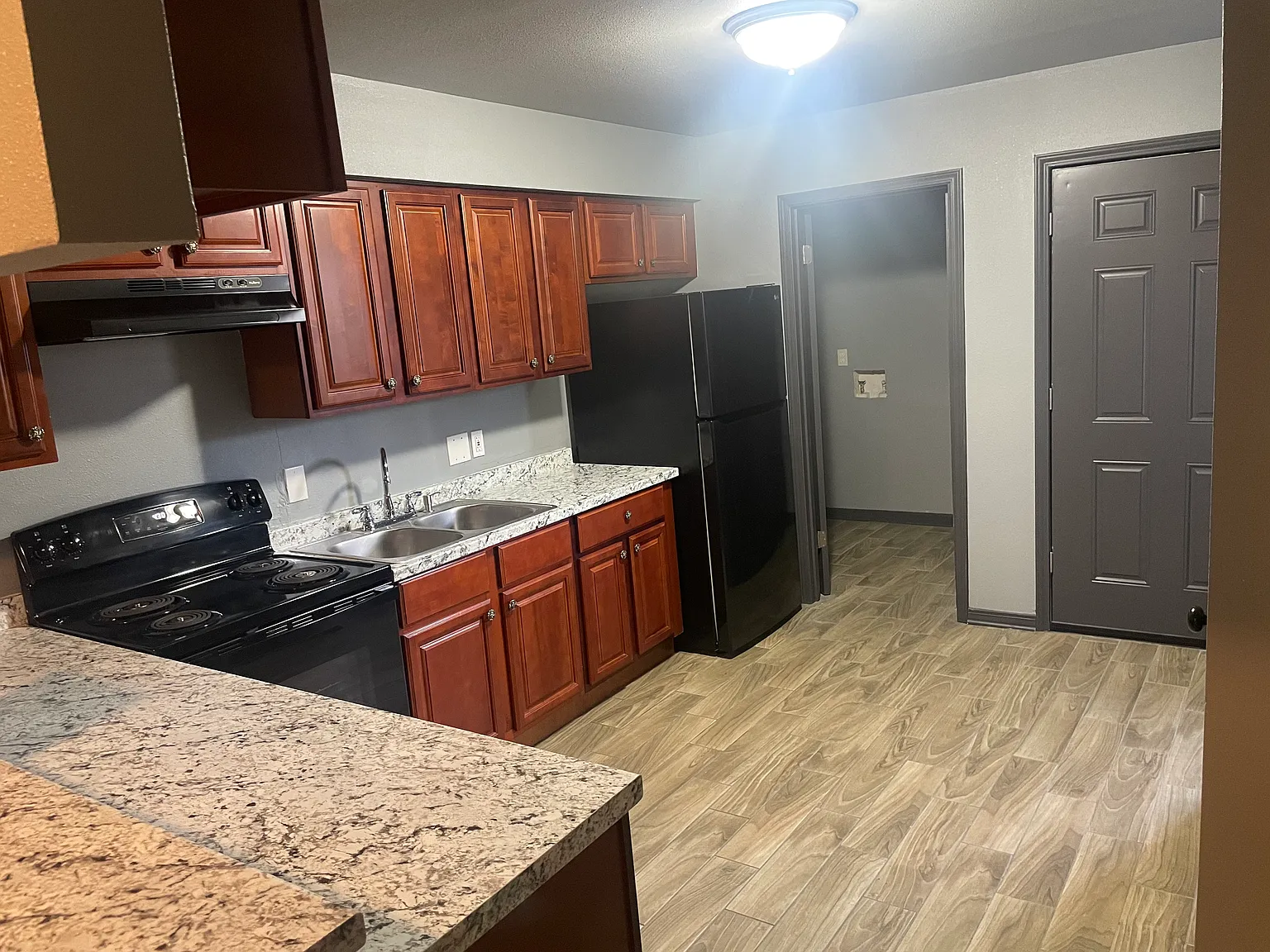 4149 Lac Couture Dr — Photo 2
