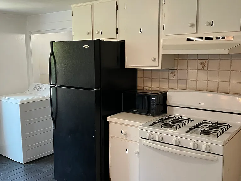 108 Park St #2B — Photo 7