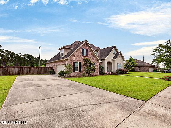 4th image of 9915 W Mockingbird Cir