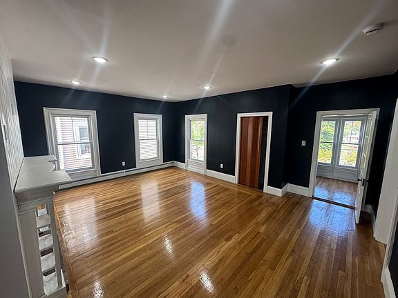 Dining Room/ Living Area
