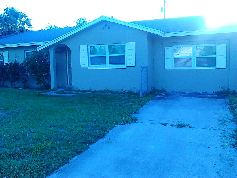 1st image of 203 Essex Dr