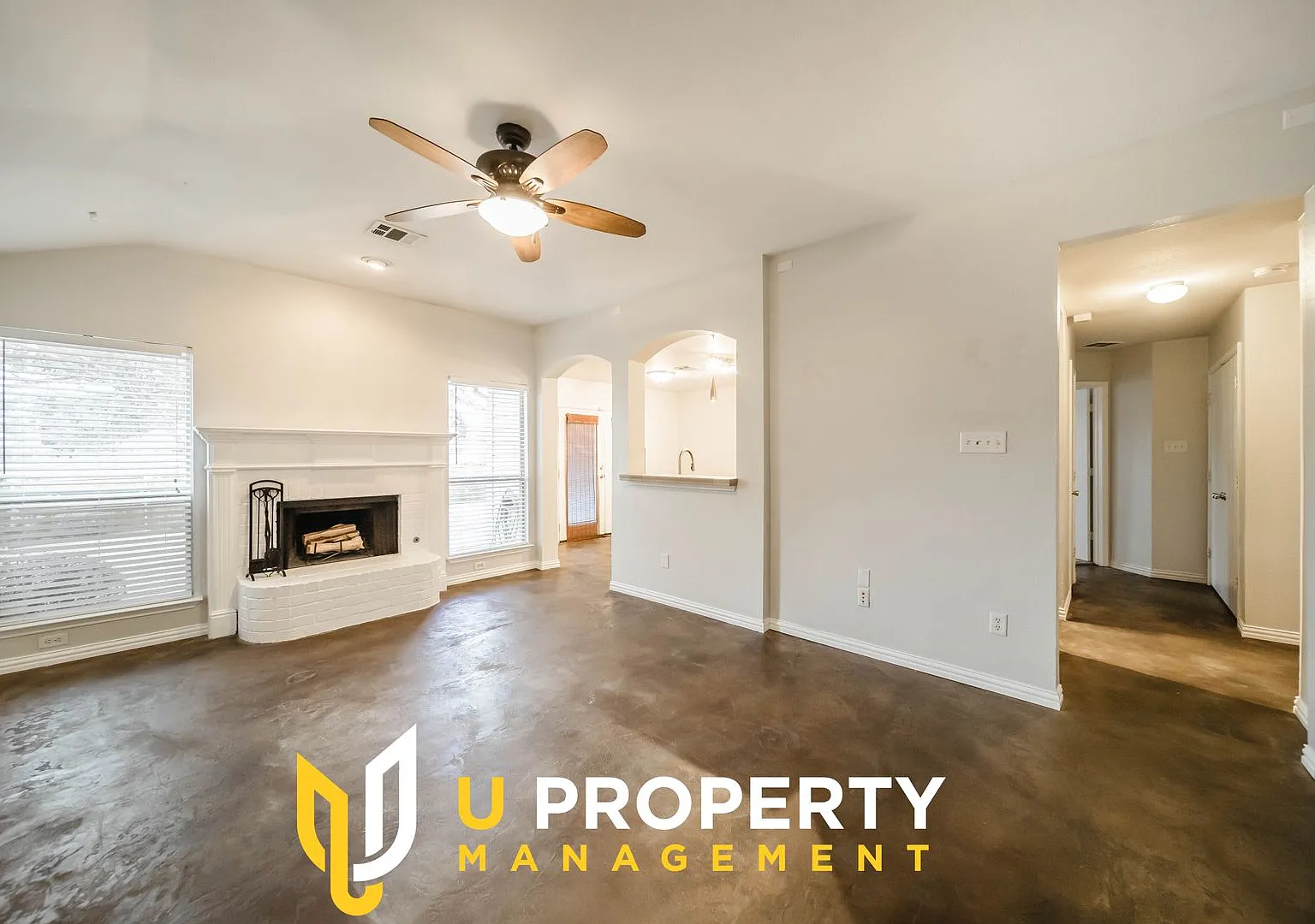 Don't miss this lovely home! — Photo 2