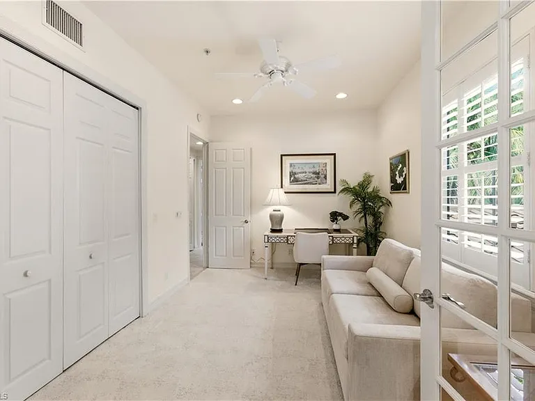 2843 Tiburon Blvd E #7-102 — Photo 21