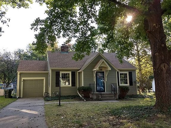 Shady yard, quiet, low crime
