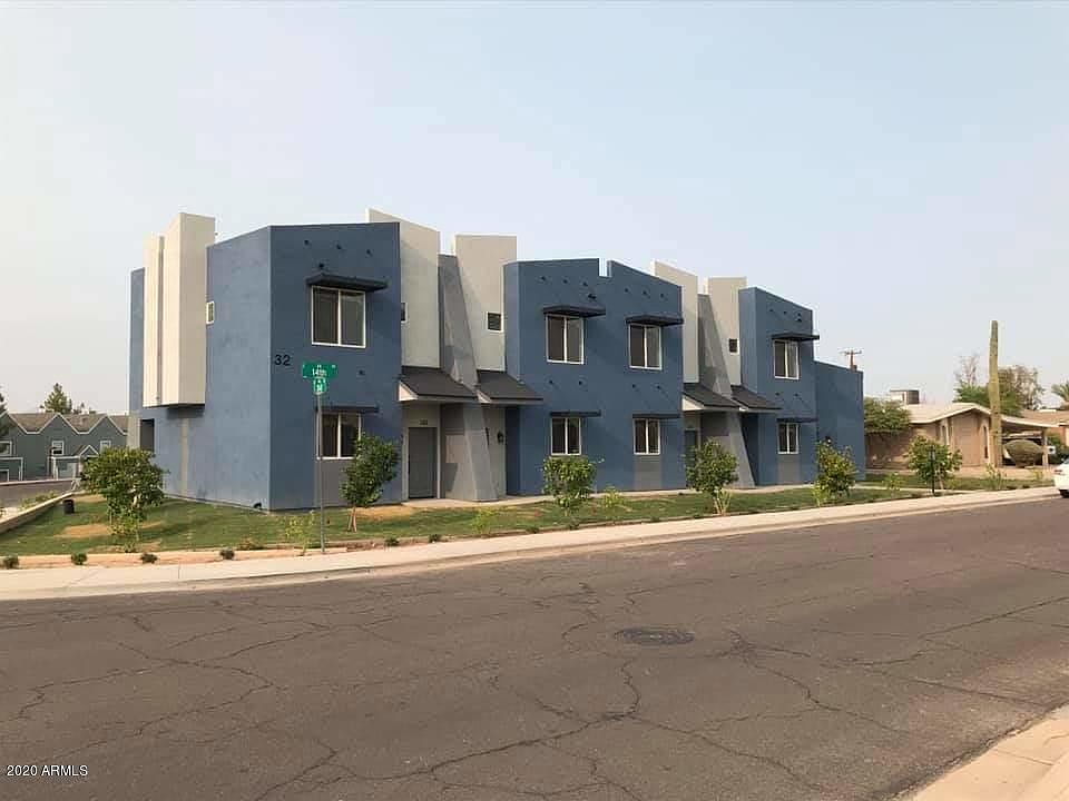 1st image of 32 E 14th Pl #101