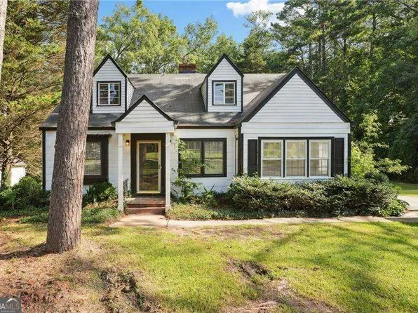 30 Woodlawn Ave, Hampton, GA 30228