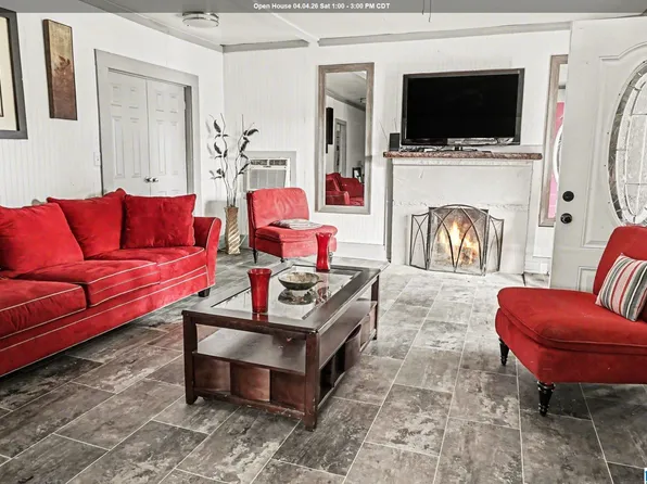 21 Circle Dr, Anniston, AL 36201