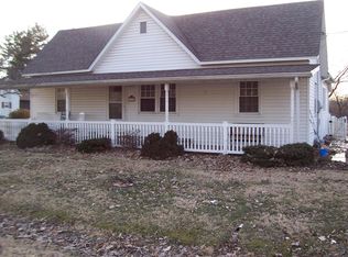 765 Wall St, Livingston, IL 62058