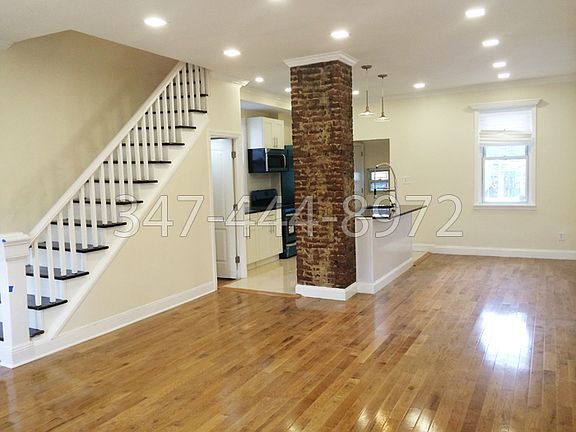 3rd image of 3022 Bronx Park E