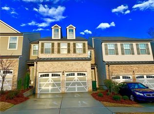 255 Stone Park Dr, Woodstock, GA 30188