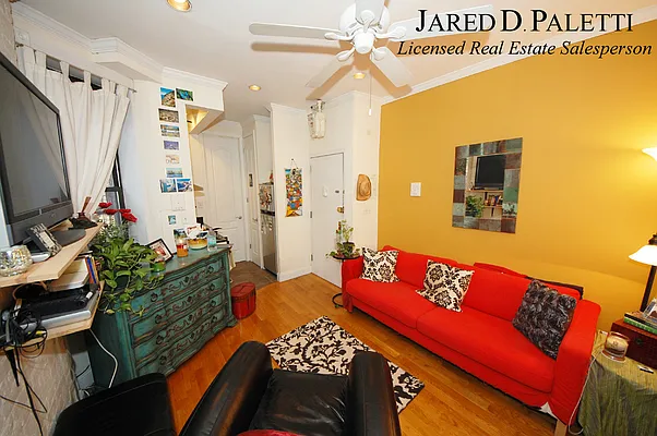 Rented by NY Living Solutions | media 78