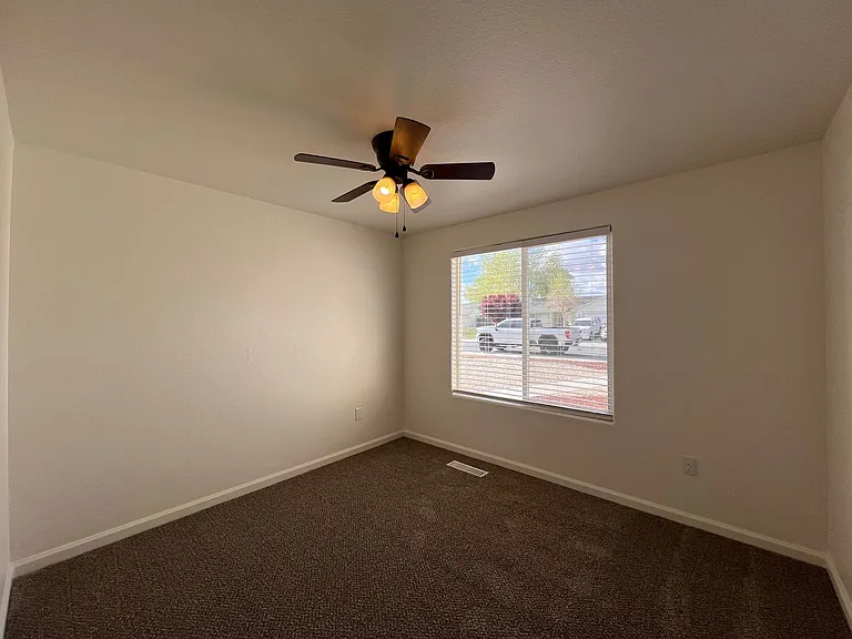 122 Prairie Ln — Photo 14