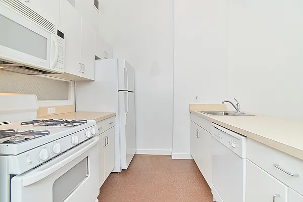 Rented by Living New York | media 23