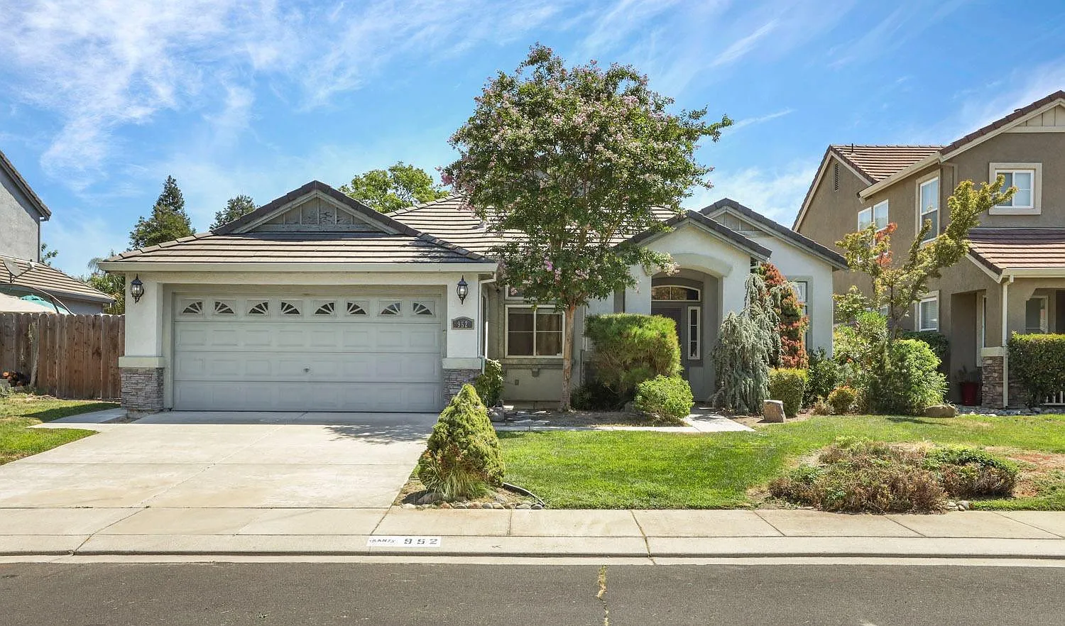 952 Shortland Cir photo 1