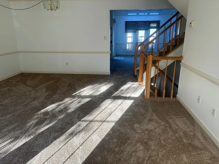 12835 Misty Ln — Photo 3