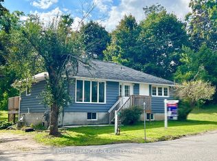 688 7th Line S, Oro Medonte, ON L0L 2E0