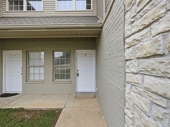 3rd image of 3402 Windrift Ave #2