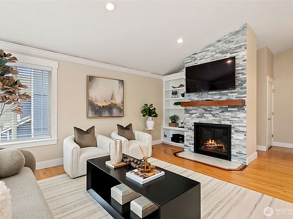 4th image of 3231 S 299th Street