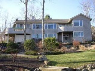 160 Seabury Rd, York, ME 03909