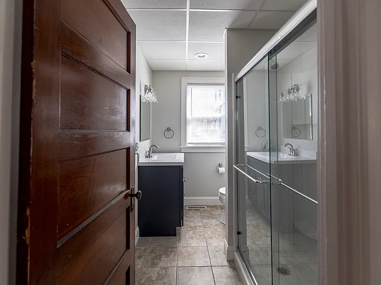 18 Meader St #1 — Photo 11