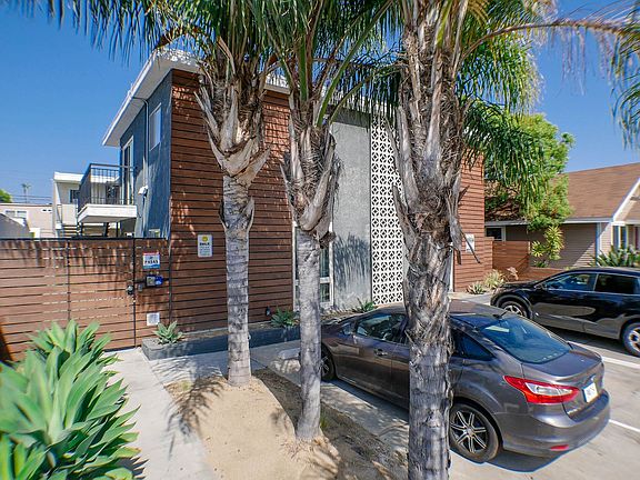 3rd image of 4640 Bancroft St APT 7