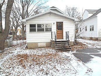 4th image of 912 McKim Ave