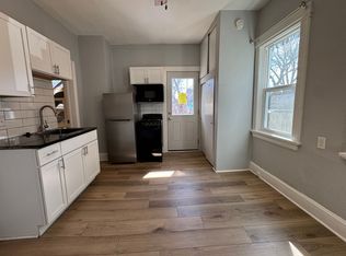 2027 E Washington Ave APT 4, Madison, WI 53704