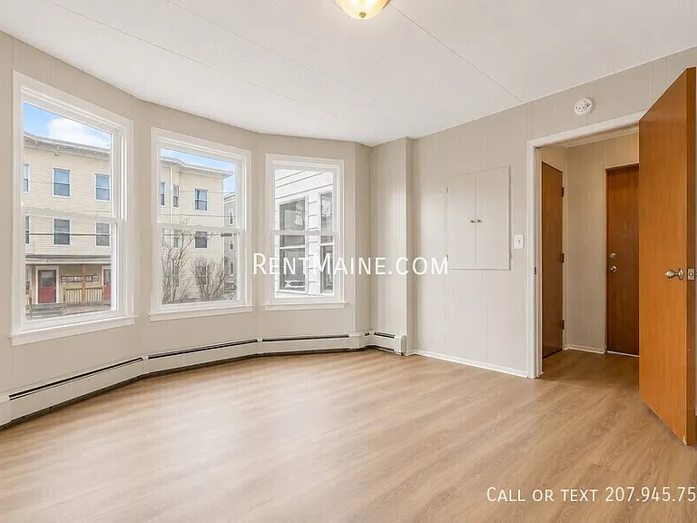 38 Jefferson St #1 — Photo 13